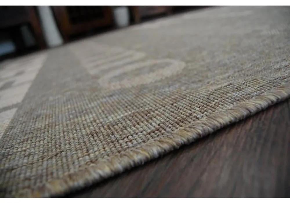 *Kusový koberec Nápisy hnedý 2 240x330cm