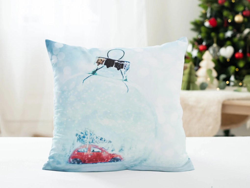 Vianočná obliečka na vankúš 40 × 40 cm - Beatle v banke