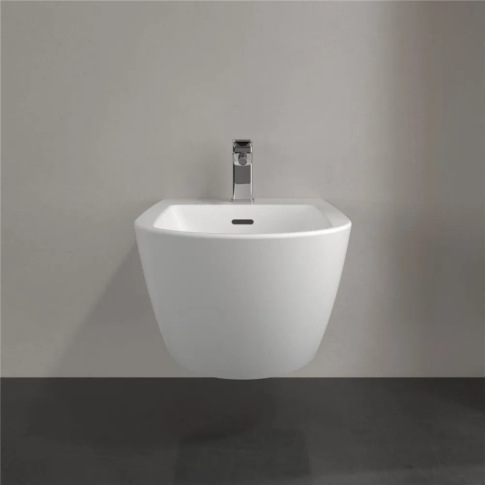 VILLEROY &amp; BOCH Subway 3.0 závesný bidet s otvorom, s prepadom, 375 x 560 mm, Stone White, s povrchom CeramicPlus, 447000RW