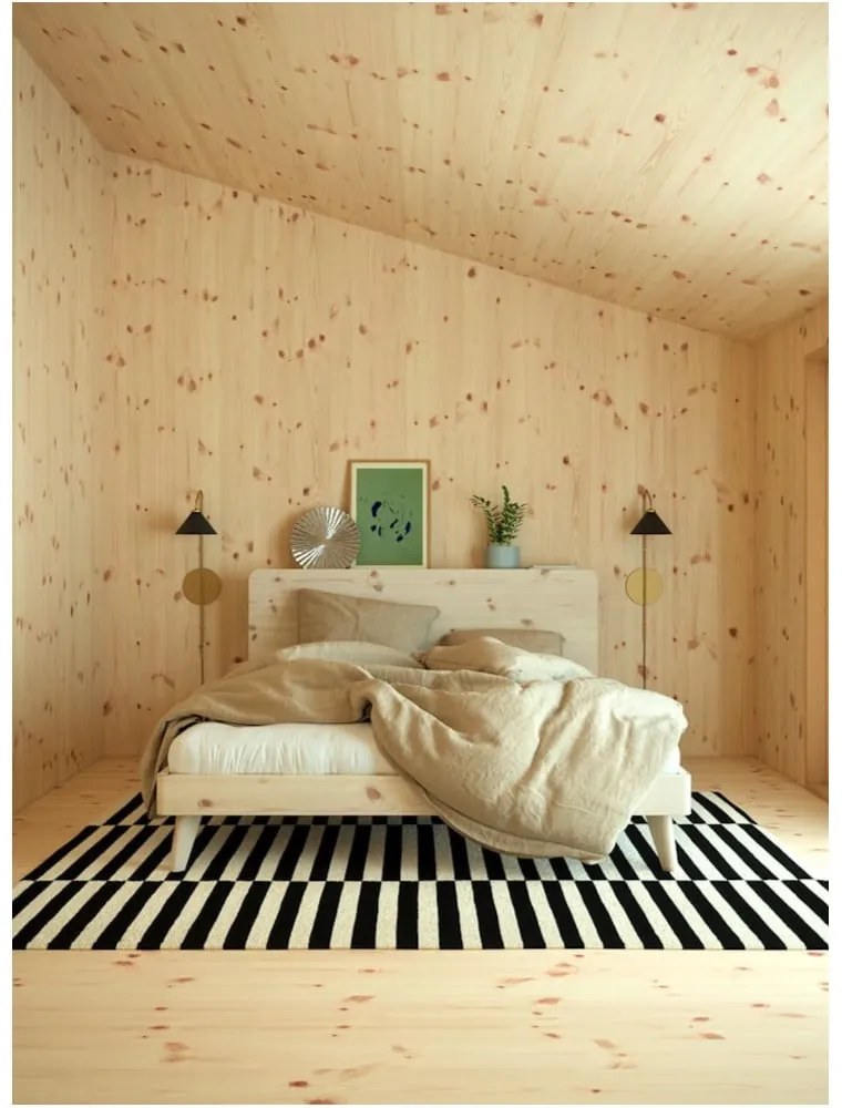 Dvojlôžková posteľ z borovicového dreva s roštom 140x200 cm Retreat – Karup Design