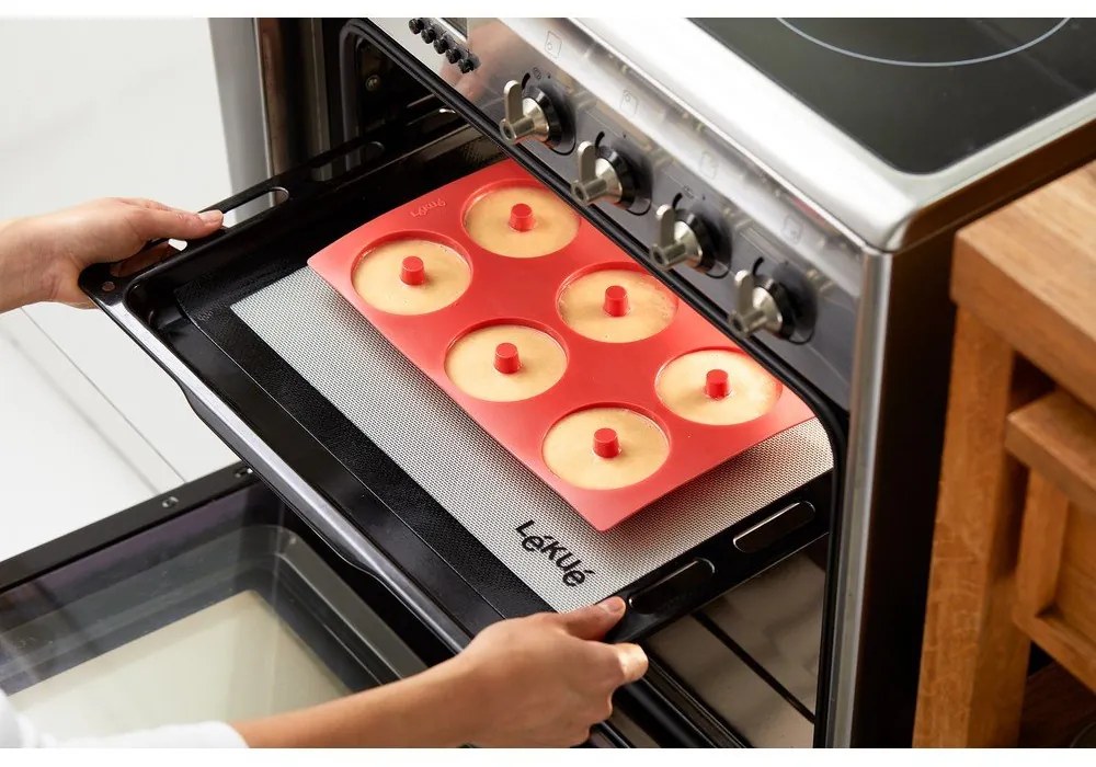 Silikónová forma na pečenie šišiek 17,5x30,5 cm – Lékué