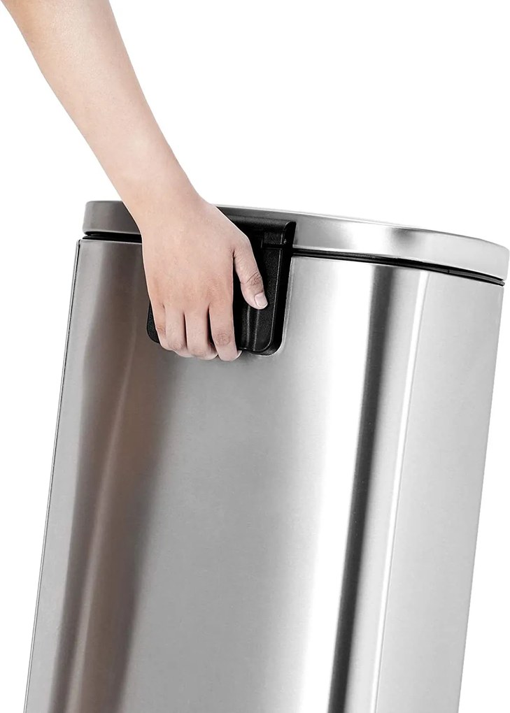 Kuchynský pedálový odpadkový kôš s 30 l plastovým vnútorným vedrom, strieborný