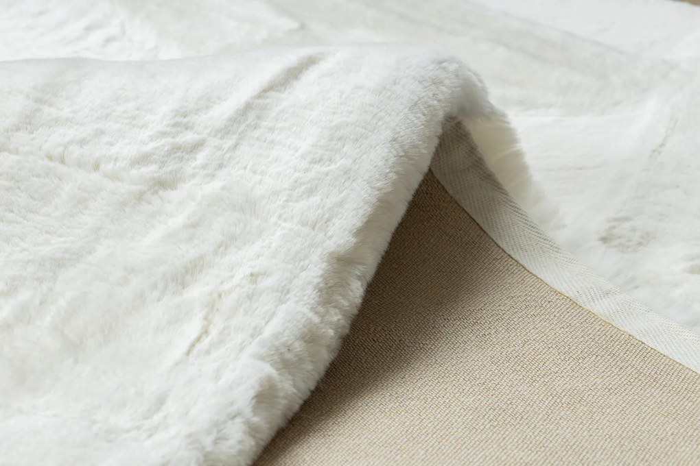 Koberec TEDDY NEW 45 Shaggy , krémový