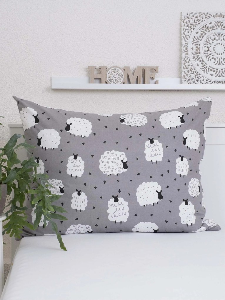 Bavlnená obliečka na vankúš Renforcé 70 × 90 cm – Ovečky