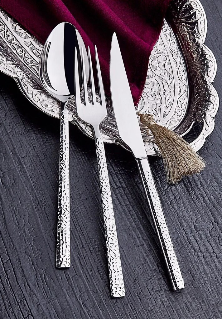 Sada 24 ks příborů Kristal stříbrná