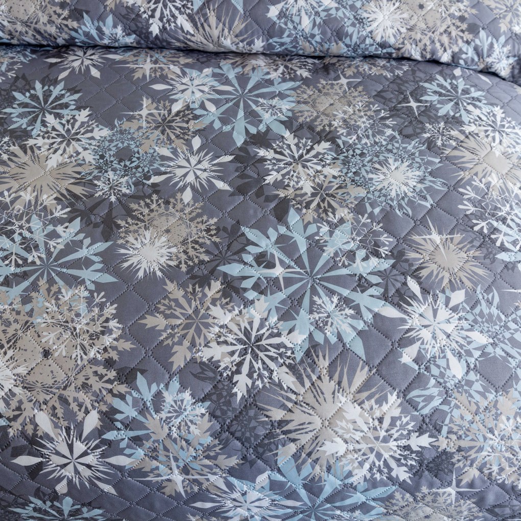 Prehoz na posteľ SNOWFLAKE, modrosivý Rozmer: 170 x 210 cm