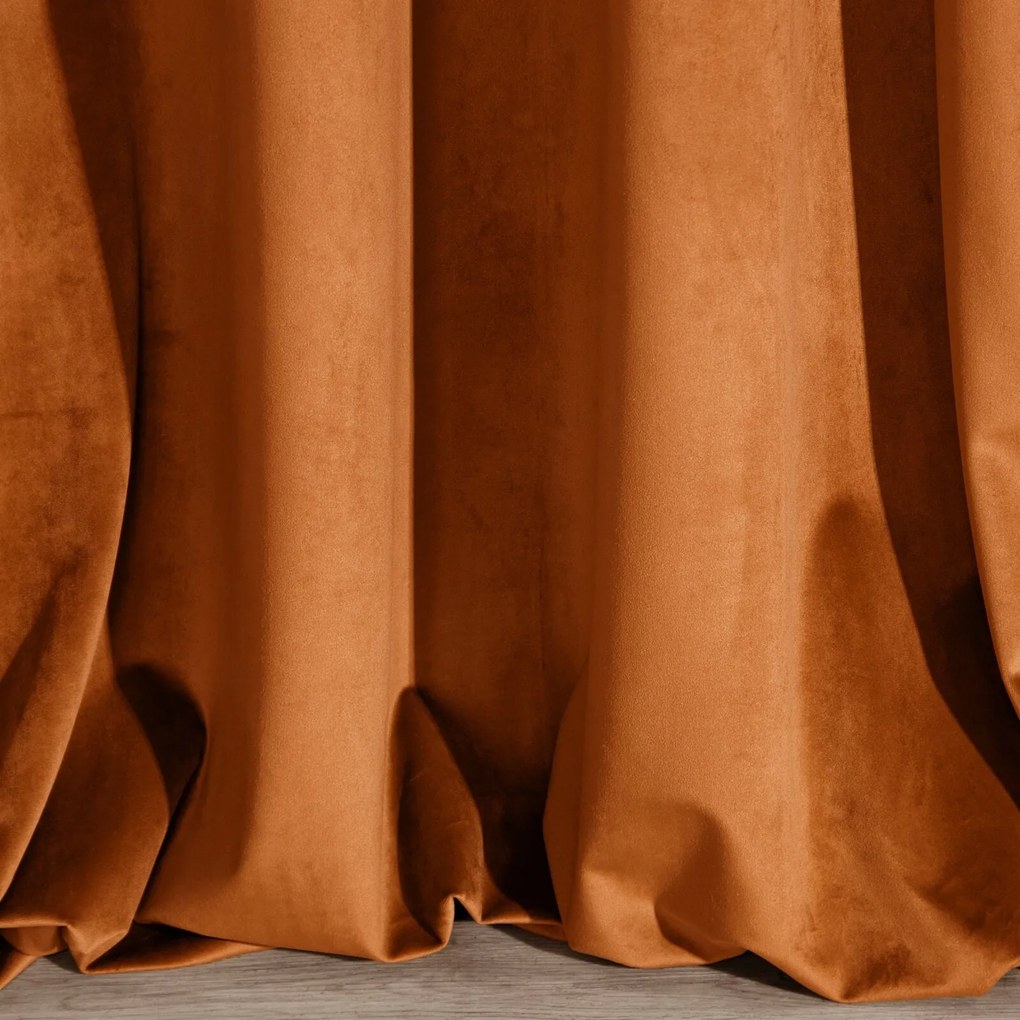 ZATEMŇOVACÍ ZÁVES NA PÁSKE RIA 140X270 CM ORANŽOVÁ