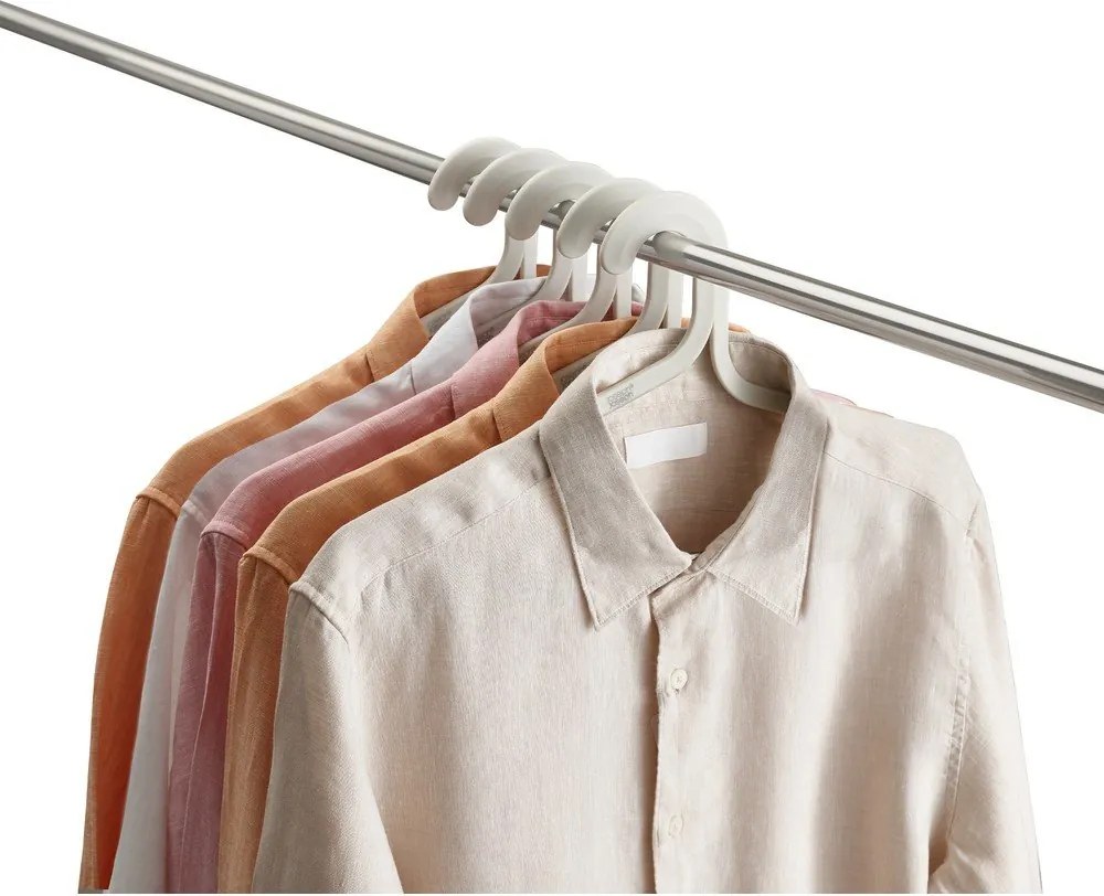 Plastové vešiaky v súprave 5 ks Orderly – Joseph Joseph