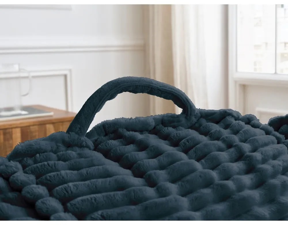 Tmavomodrý menčestrový sedací vak Socrate – Bobochic Paris