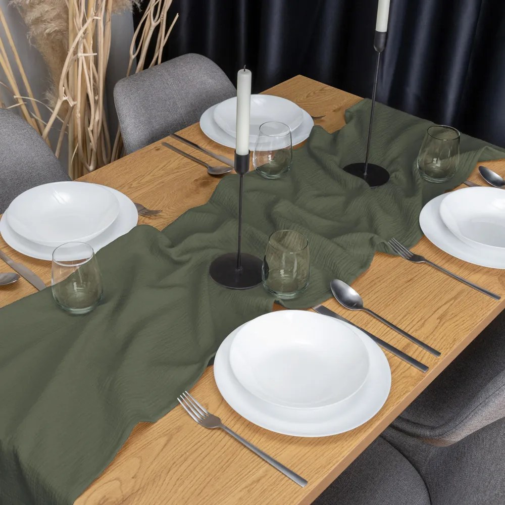 Biante Mušelínový behúň na stôl MSN-076 Zelená khaki 20x140 cm
