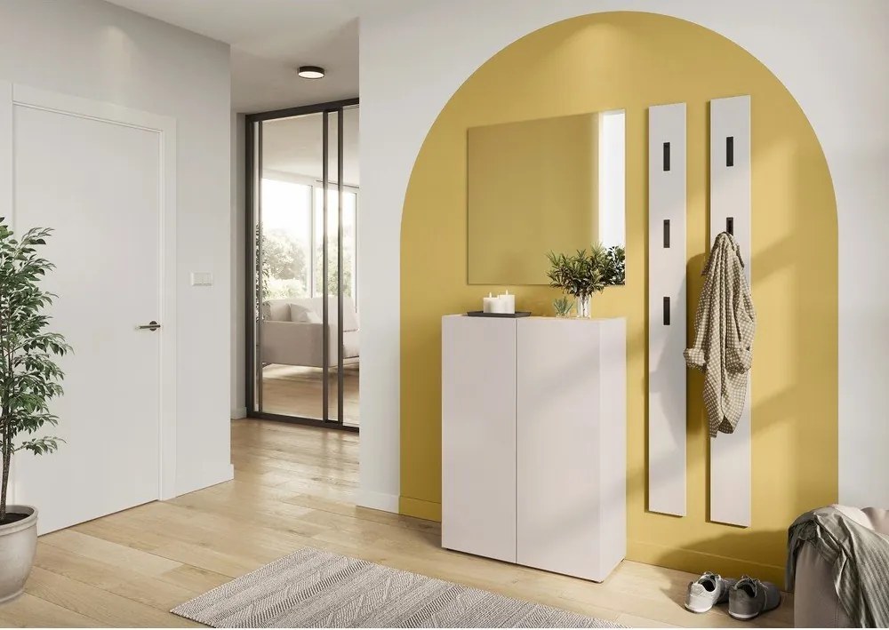 Krémová skrinka v dekore duba 74x105x33 cm Alviano – Germania