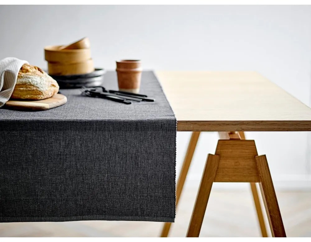 Bavlnený behúň na stôl 48x150 cm Melange – Södahl