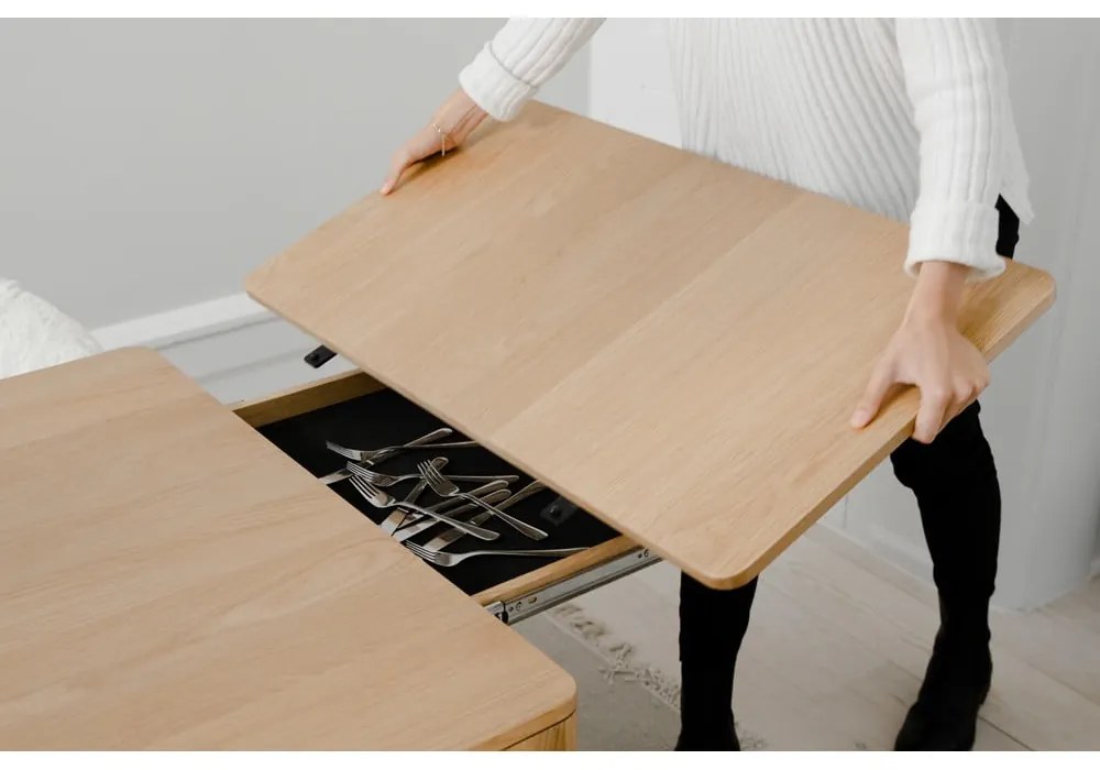 Rozkladací jedálenský stôl z dubového dreva 90x200 cm Heart'n'Soul – UMAGE