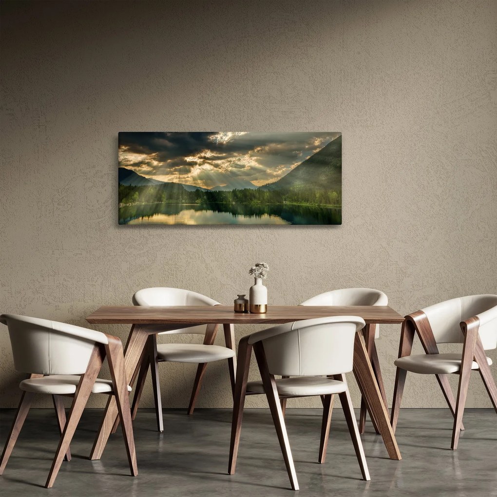 Obraz jazera s presvitajúcim slnkom (120x50 cm)