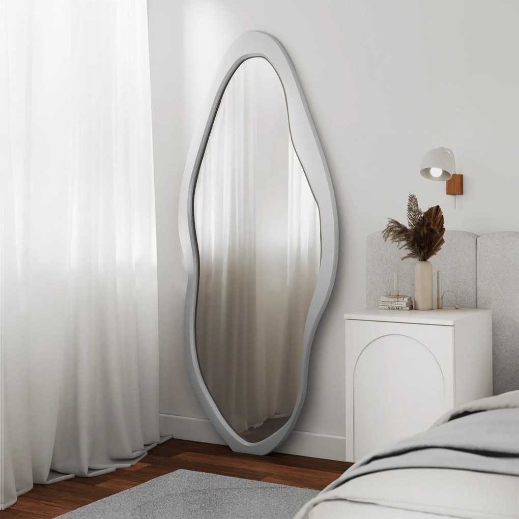 Dekorativní nástěnné zrcadlo Mara 180x80 cm stříbrné