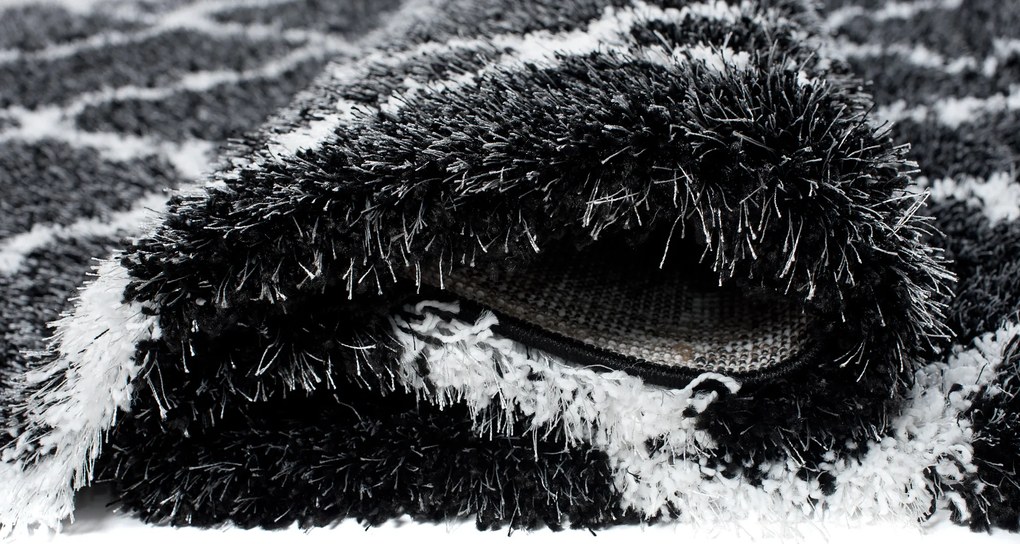 TA Koberec 1391A ČIERNA / BIELA 64 OPTIMÁLNA