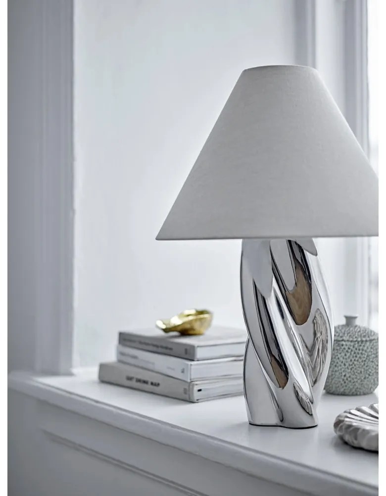 Stolová lampa v striebornej farbe s textilným tienidlom (výška 49 cm) Silva – Bloomingville