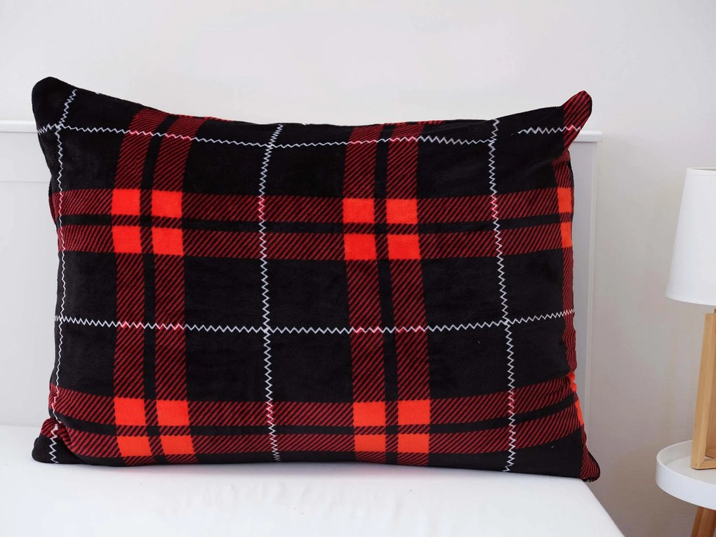 Obliečka na vankúš mikroplyš 70 × 90 cm – Scot červené