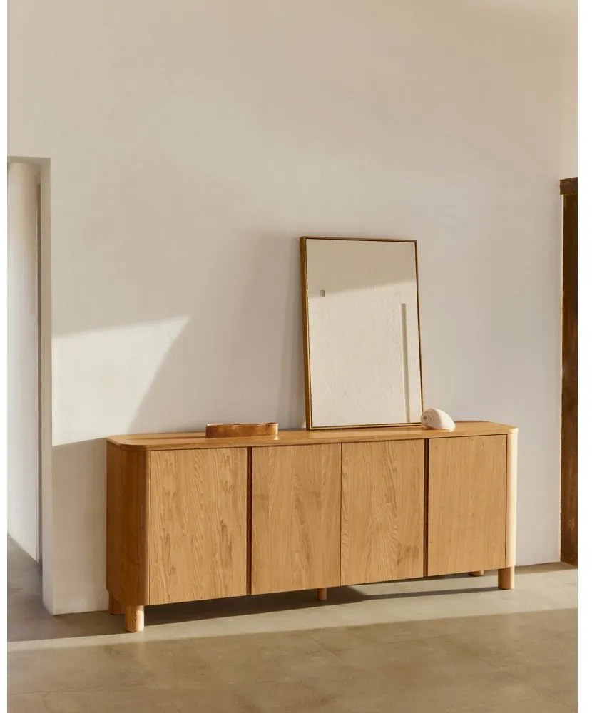 Komoda v dekore jaseňa v prírodnej farbe 200x79x40 cm Salaya – Kave Home