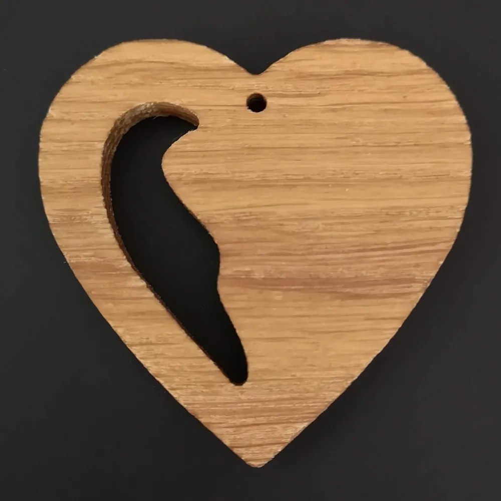 AMADEA Drevená ozdoba z masívu prerezávaná - srdce 6 cm