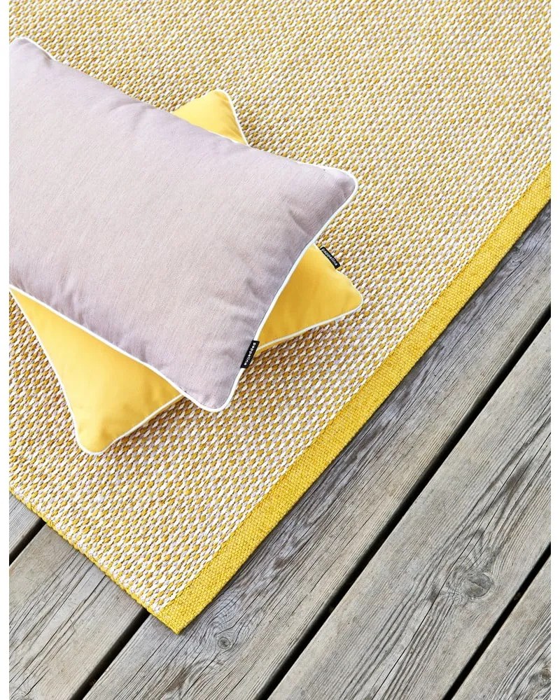 Vnútorný a vonkajší koberec v horčicovej farbe 60x125 cm Effi Mustard – Pappelina