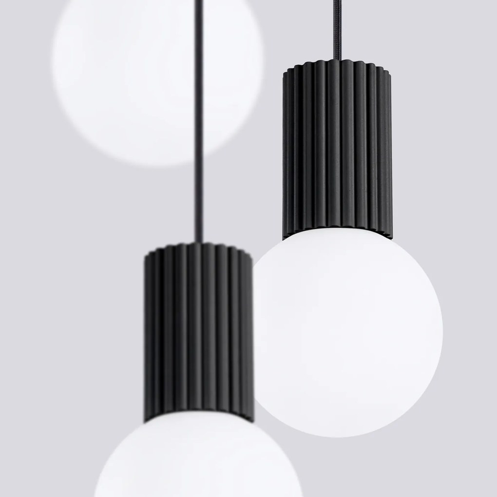 Závesné svietidlo Halo, 3x biele sklenené tienidlo, b, o