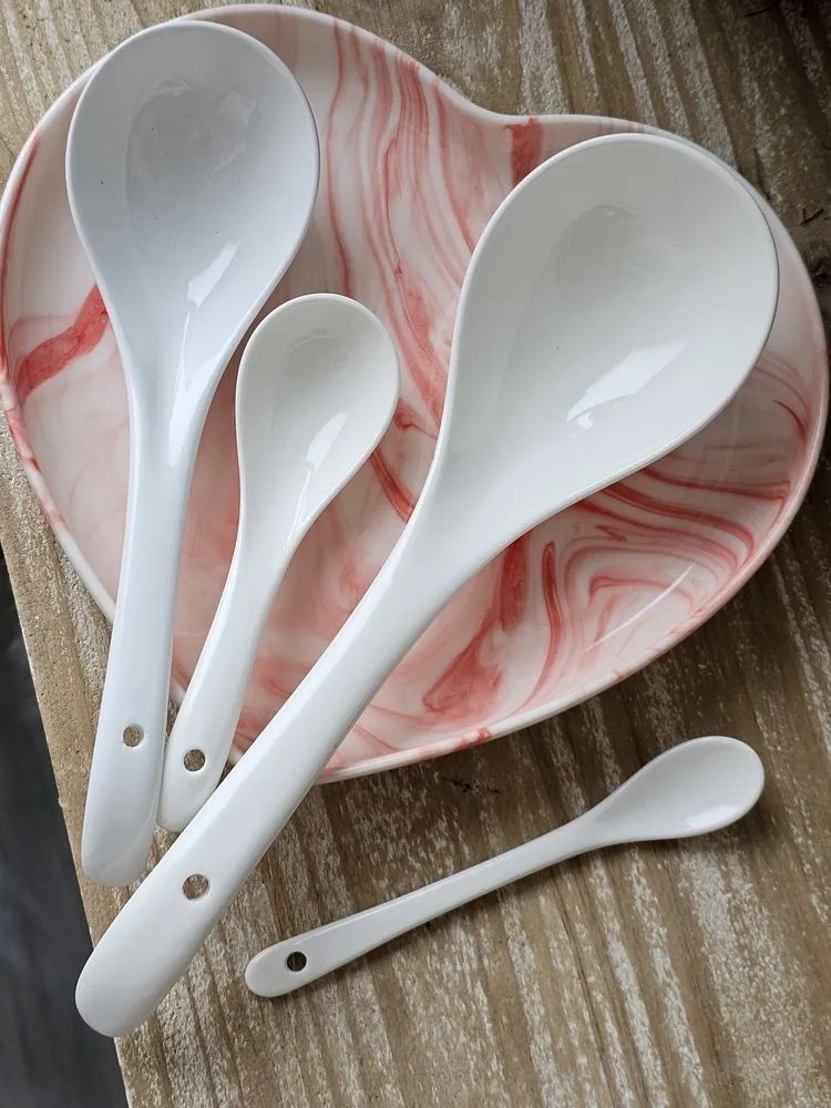 Prírodne biela porcelánová lyžička Lilli - 15*4*2 cm
