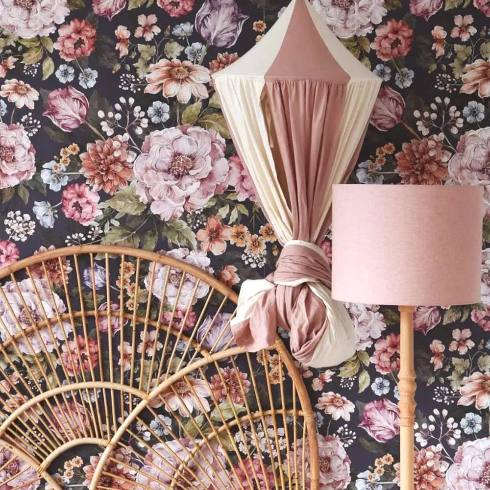 Tapeta kytica kvetov tmavá 280x100 cm