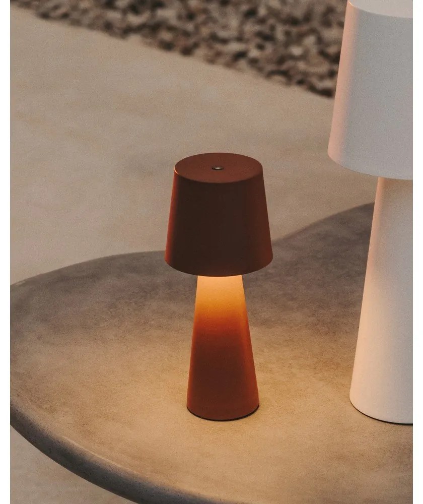 LED prenosné stmievateľné vonkajšie svietidlo na USB ø 10 cm Arenys – Kave Home