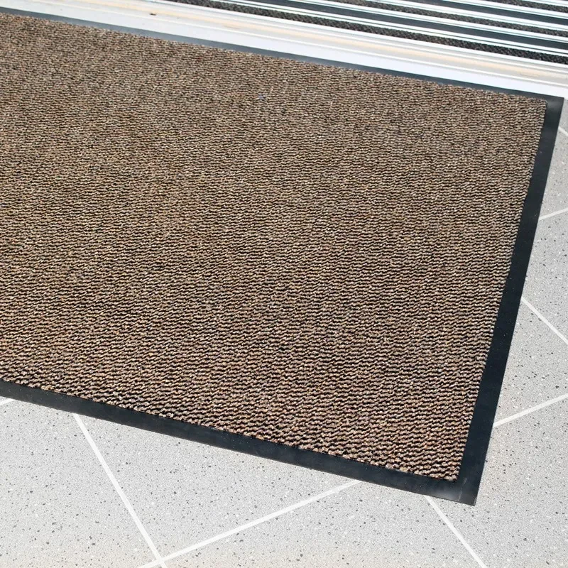 COBA Ekonomická polypropylénová čistiaca rohož, 90 x 150 cm, hnedá