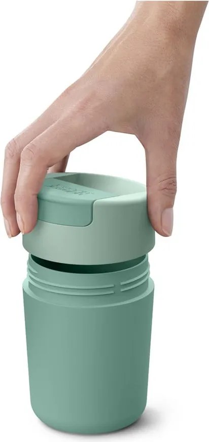 Cestovný hrnček v mentolovej farbe 340 ml Sipp – Joseph Joseph