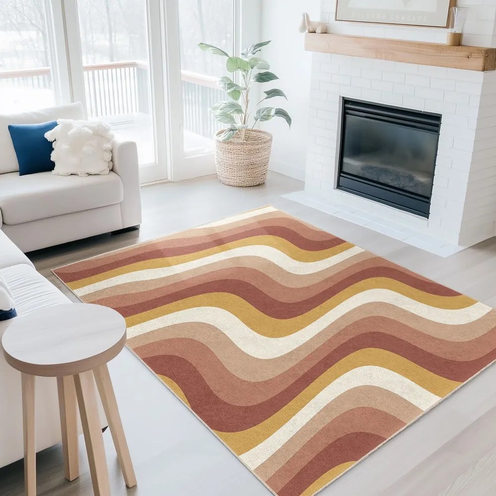 Okrovožltý/staroružový prateľný behúň 60x230 cm Creamy Strawberry Swirl – Mila Home