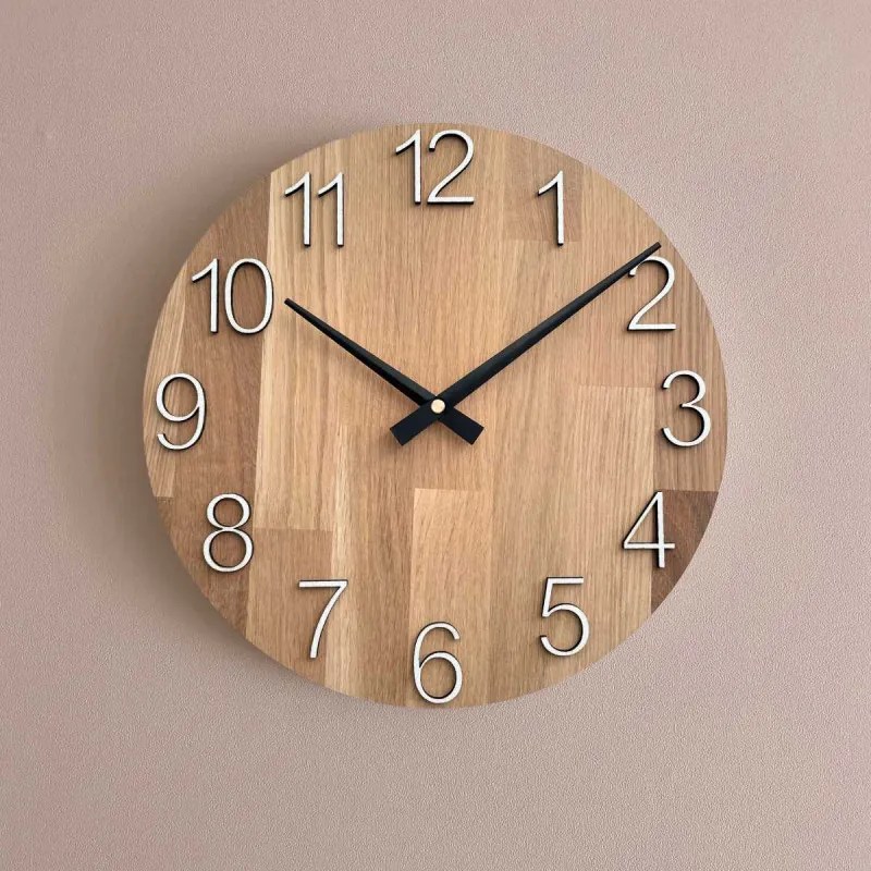 Elegantné nástenné hodiny z masívneho dubu I SENTOP MAS016-OSMO-3071-heads-black