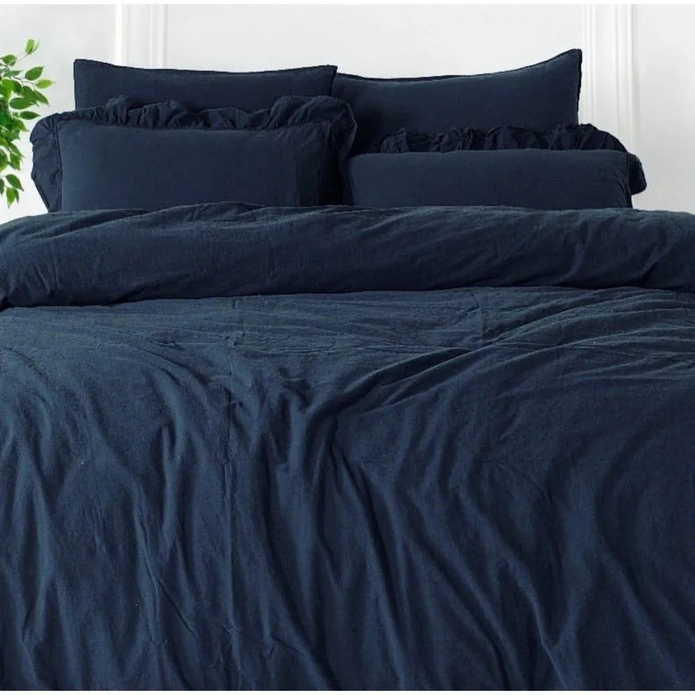 Tmavomodré obliečky na dvojlôžko/predĺžené z bavlny Renforcé 240x220 cm Ruffle Striped – Mila Home Luxury