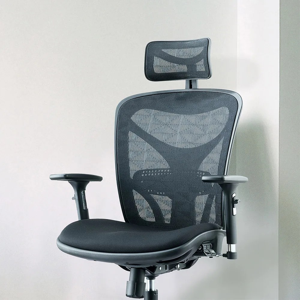 Ergonomická kancelárska stolička MOSH Airflow 601 – čierna