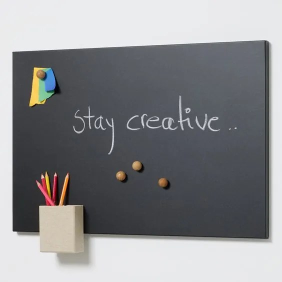 Toptabule.sk  Bezrámová KRIEDOVÁ magnetická tabuľa ČIERNA 120x90 cm