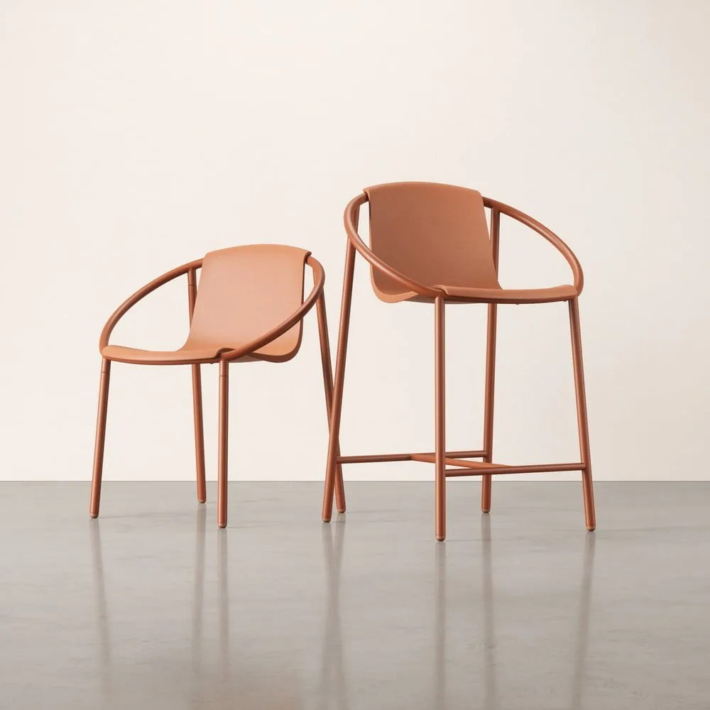 Plastová barová stolička v tehlovej farbe 90 cm Ringo – Umbra