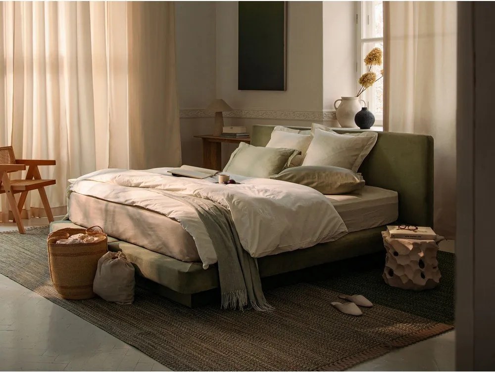 Zelená čalúnená dvojlôžková posteľ 160x200 cm Linea – Micadoni