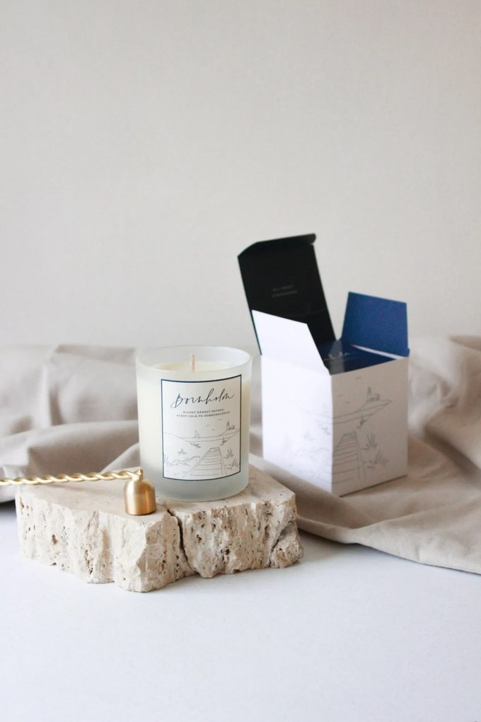 Bella Rose Ručne liata sójová sviečka Bornholm 220 g