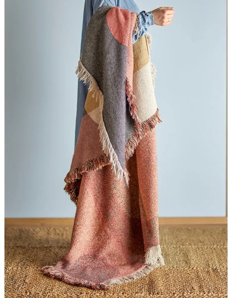 Hnedá deka z recyklovanej bavlny 130x160 cm Arni – Bloomingville