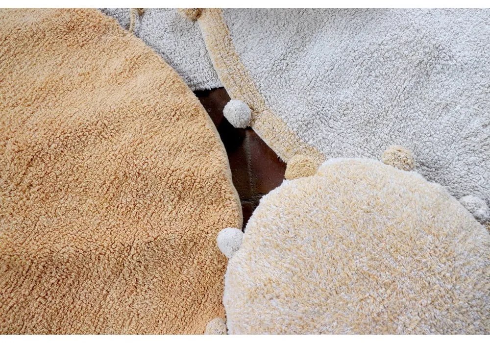 Béžový prateľný ručne tkaný bavlnený detský koberec ø120 cm Bubbly Honey – Lorena Canals