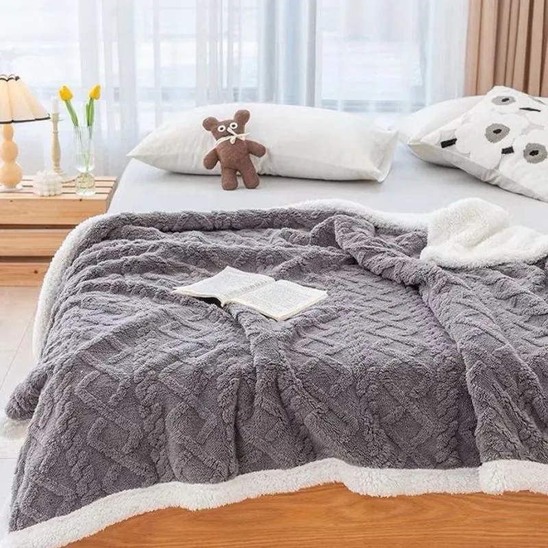 Hrejivá barančeková deka Homa KOBELA GREY