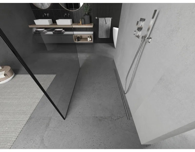 Mexen Kioto, priechodná sprchová zástena 130 x 200 cm, 8mm sklo číre/čierny vzor, 2x chrómová stabilizačná rozpera, 800-130-002-01-70