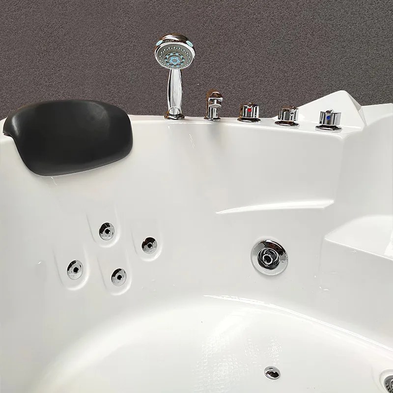 Terra Hydromasážna vírivá vaňa Orino 632 135x135