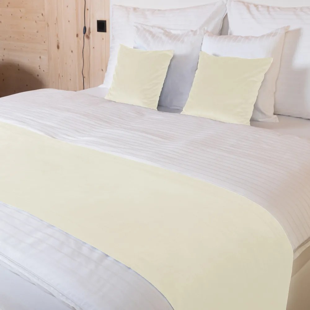 Biante Zamatový prehoz/behúň na posteľ Velvet Prémium SVP-003 Smotanový 50x200 cm