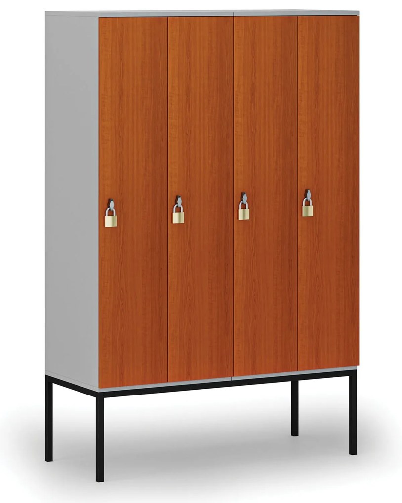 Drevená šatníková skrinka S4 s podnožou, 4 oddiely, 1871 x 1200 x 500 mm, demont, otočný zámok, sivá/čerešňa