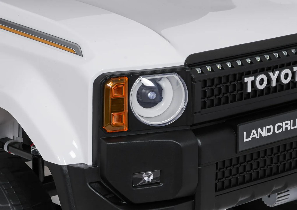Ramiz Auto Toyota Land Cruiser PRADO biele