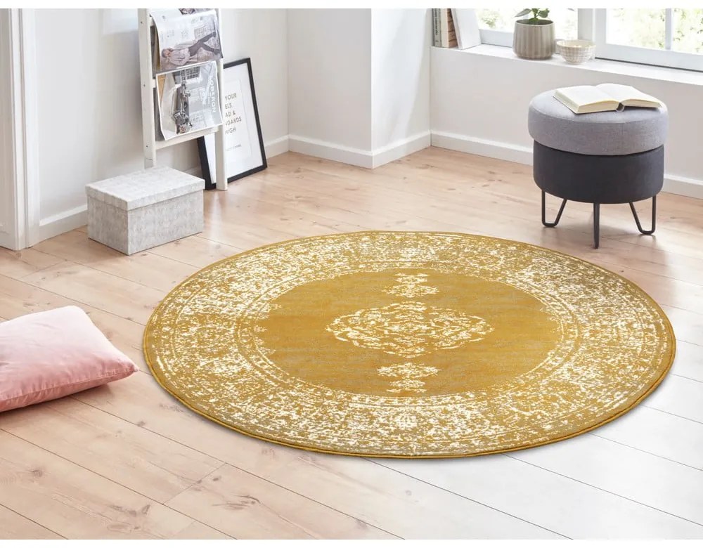 Žltý/oranžový okrúhly koberec ø 160 cm Méridional - Hanse Home