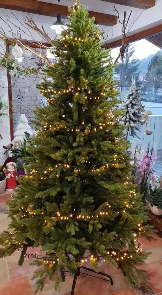 Umelý 3D vianočný stromček- Jedľa exclusive 240cm
