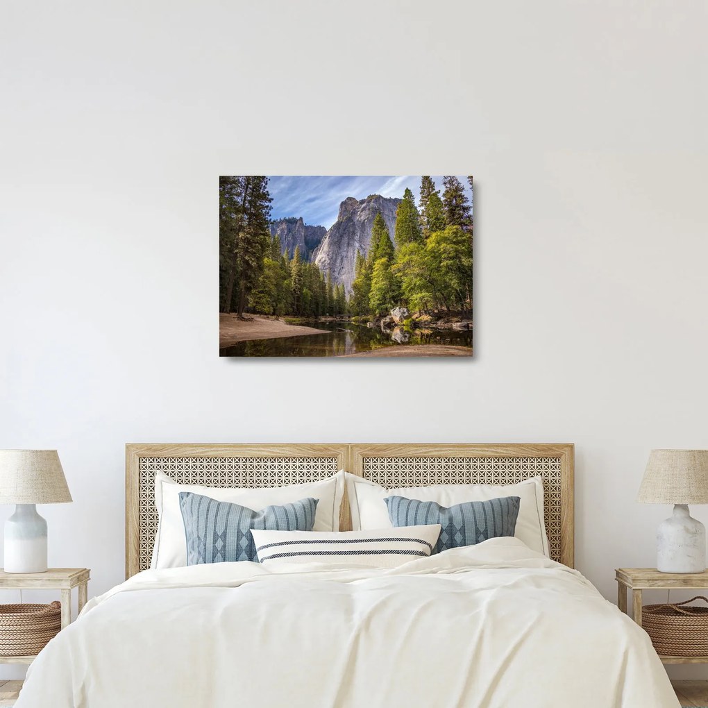 Sklenený obraz - Pod Yosemite skalou (70x50 cm)